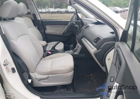 2015 Subaru Forester 2.5I Premium из США, поврежденный, VIN JF2SJAGC9FH475430